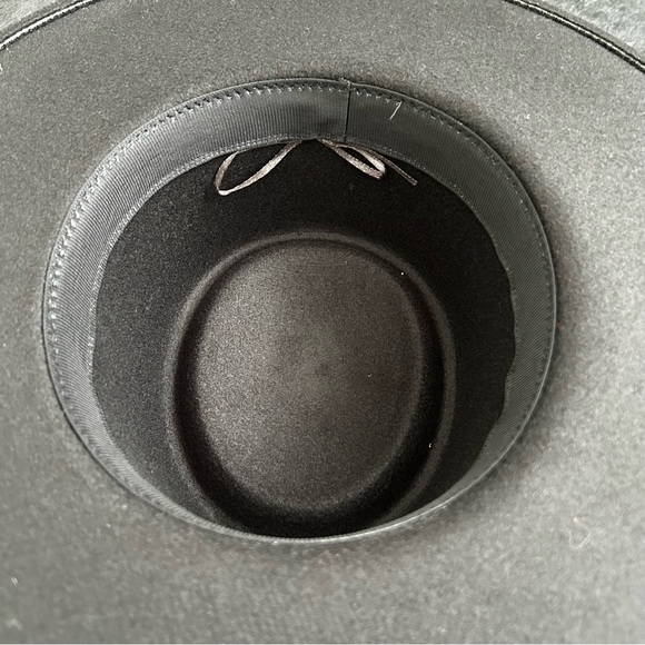 THE BEE UNIQUE HAT IN BLACK - Picture 4 of 4